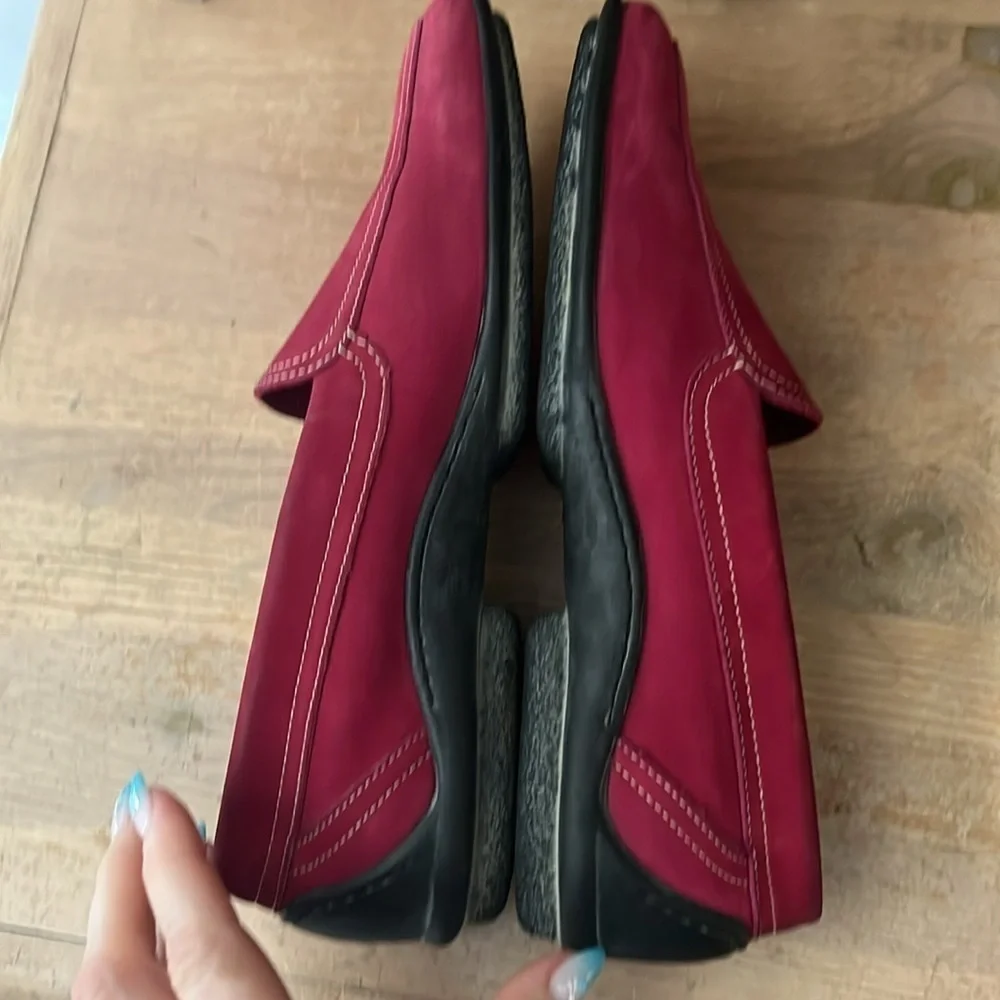 Arche Red Nubuck Leather Flats Loafers Size 8 Contrast Stitching